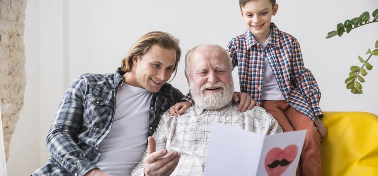 wellness aj&aacute;nd&eacute;kutalv&aacute;ny a csal&aacute;d minden tagja sz&aacute;m&aacute;ra sz&aacute;ll&aacute;s aj&aacute;nd&eacute;kutalv&aacute;ny